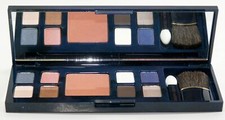 Est�e Lauder Peacock Blue,Nude Fresco,Riviera Rose,Hot Cinnamon Eyeshadow Palett