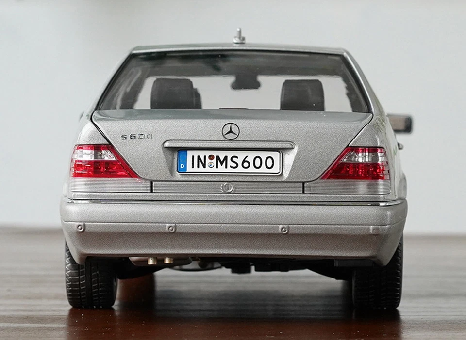 1/18 Scale Mercedes-Benz S600 W140 1990 Silver Diecast Car Model Toy Gift NIB NE - Image 3 of 4