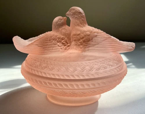 Vintage Westmoreland Satin Pink Slag Glass Lovebirds Jar w/ Lid Marked