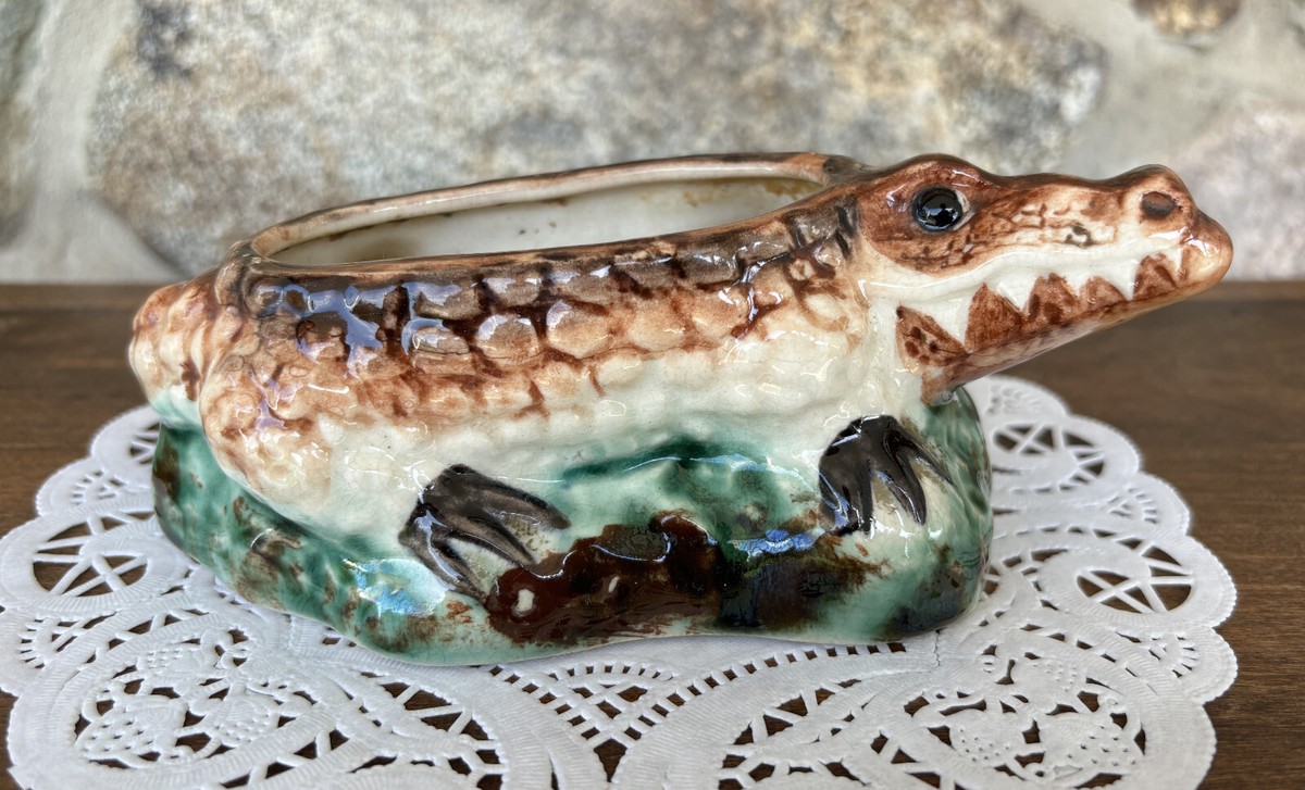 Vintage Ceramic Alligator Planter - Hand Painted - 6