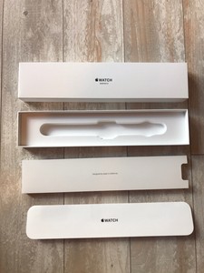 apple watch series 3 included in box