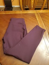 NWT BURGUNDY Spanx stretch fit cropped leggings size L