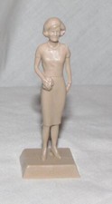 1 Marx reissue 1/32 scale Jackie Kennedy figure statuette in tan