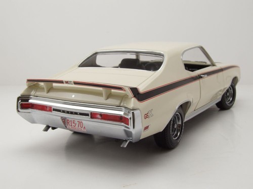 Buick GSX 1970 Coche a Escala Blanco 1:18 Sun Star - Imagen 2 de 10
