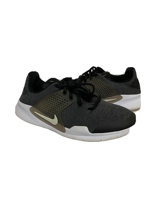 nike arrowz black