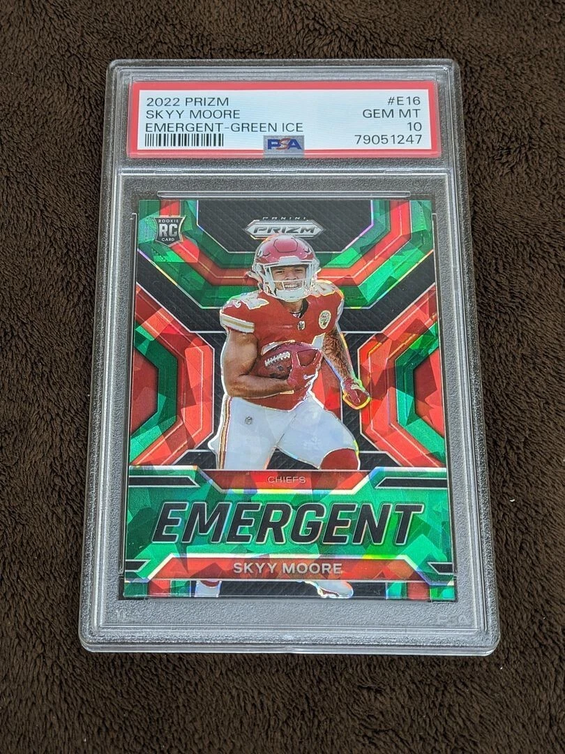 Skyy Moore Panini Prizm Emergent #E16 Green Ice