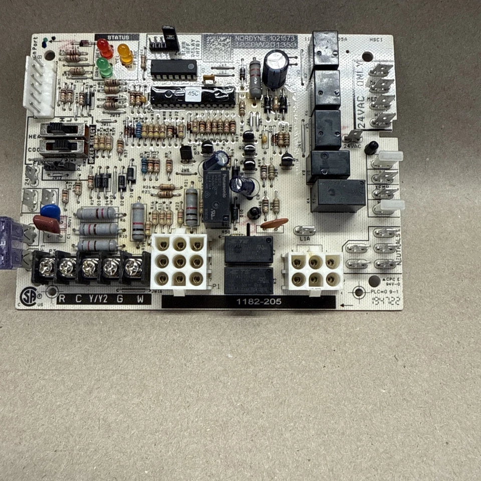 Nordyne Intertherm Miller 1182-205 Furnace Control Circuit Board 1021573 B23 - Image 4 of 4