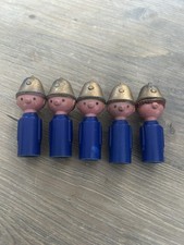 Rare Vintage TRUMPTON Fire fighters x5 by Bradgate Palitoy 70s 