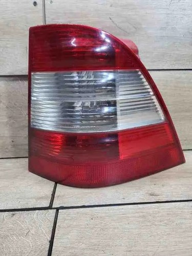 MERCEDES-BENZ M W163 Rücklicht hinten rechts A1638202064 2.70 Diesel 32677619