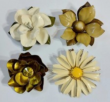 Vintage Flower Brooch group