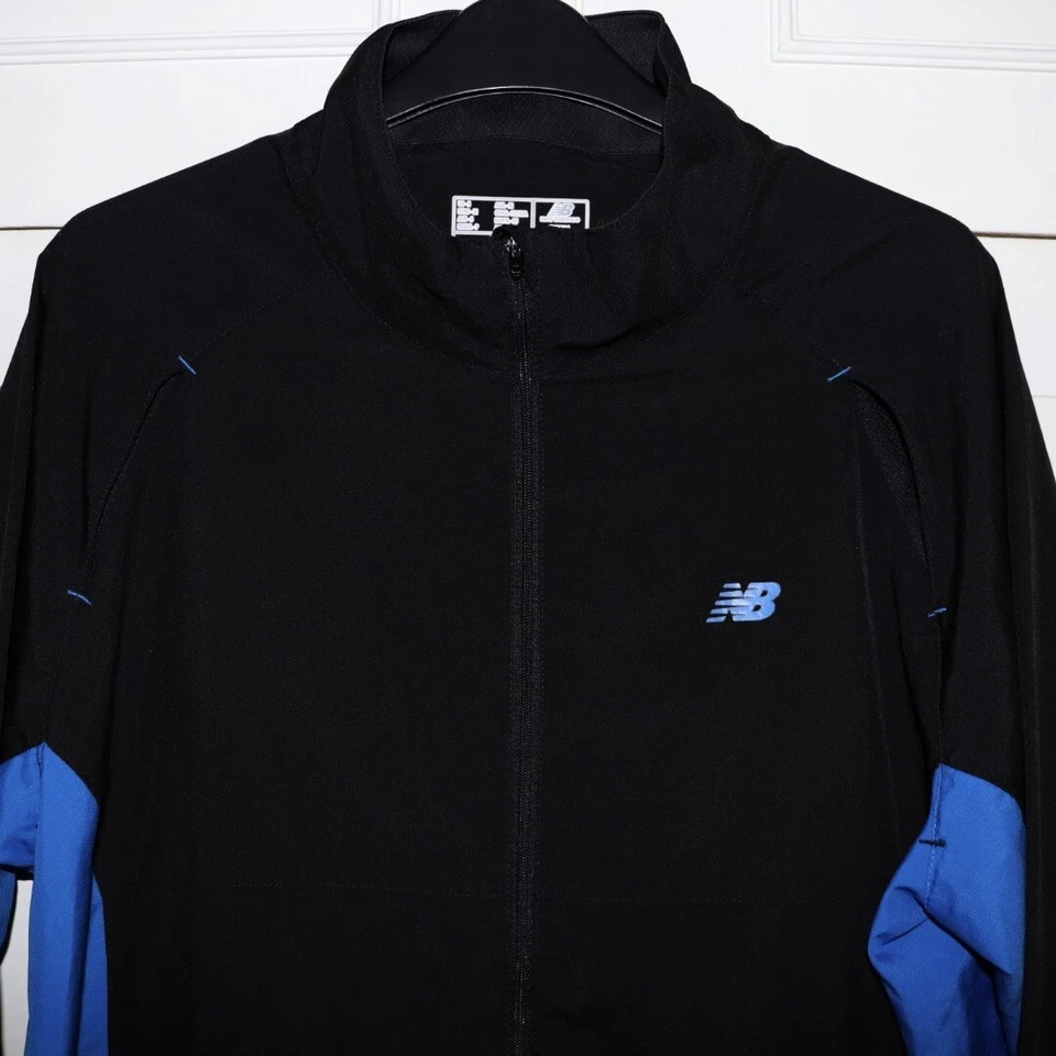 New Balance Running Jacket Size Medium Mens Black Blue Lightweight Thin Used - Image 3 of 4