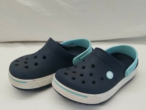 10 c 11 crocs