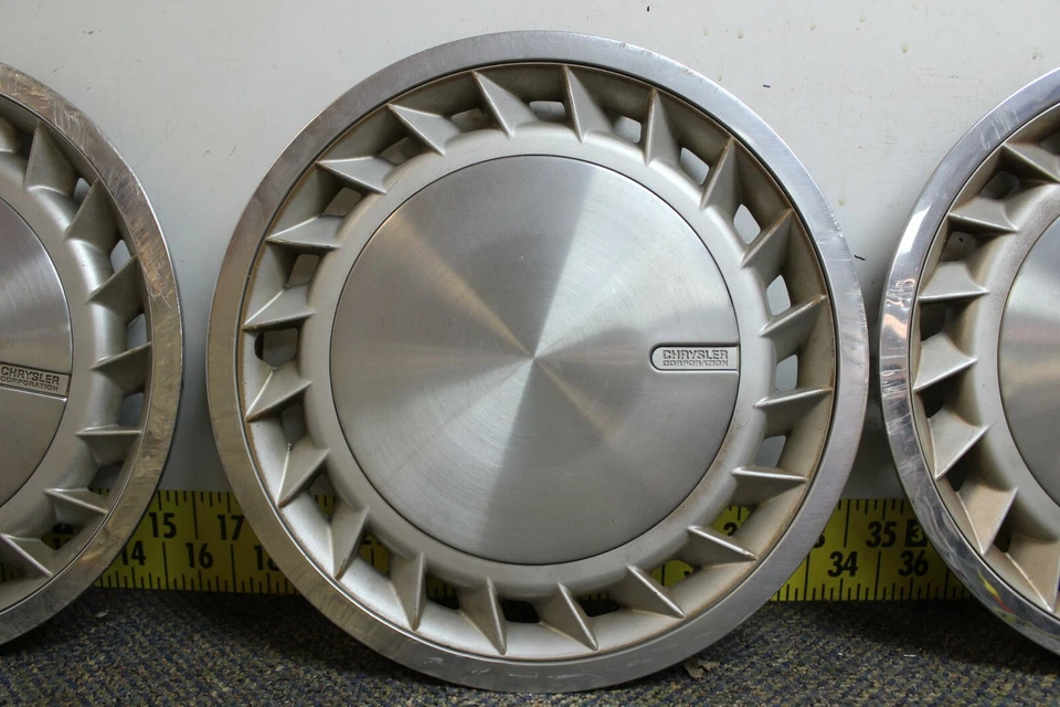 Juego de 4 tapacubos de 14" cubiertas de rueda OEM 464 1988-90 Plymouth Acclaim Voyager (2329 Foto 3 de 4