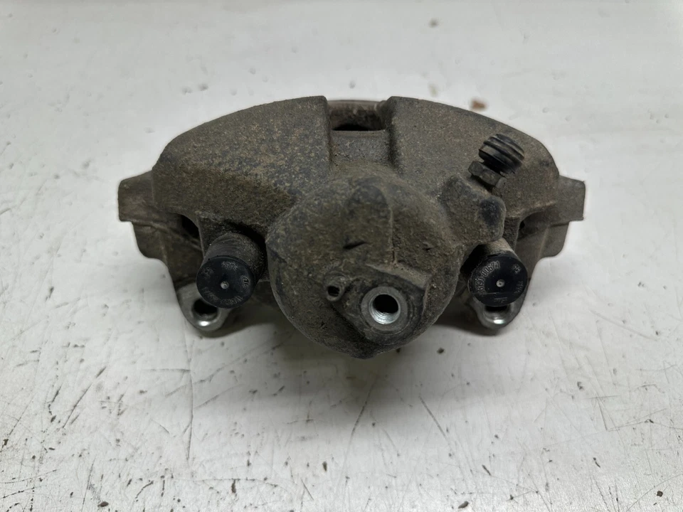 P31004 2011-2018 Volkswagen Beetle Front Brake Caliper Passenger Side OEM - Image 2 of 4