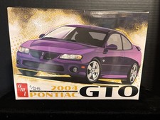 AMT 1548M 2004 PONTIAC GTO MODEL KIT-NIB-1/25 SCALE