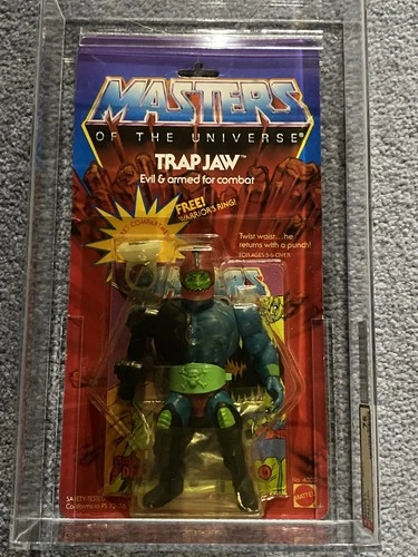 MASTERS OF THE UNIVERSE TRAP JAW VINTAGE FIGURE MATTEL AFA 1983 W/ RING AFA 75Y
