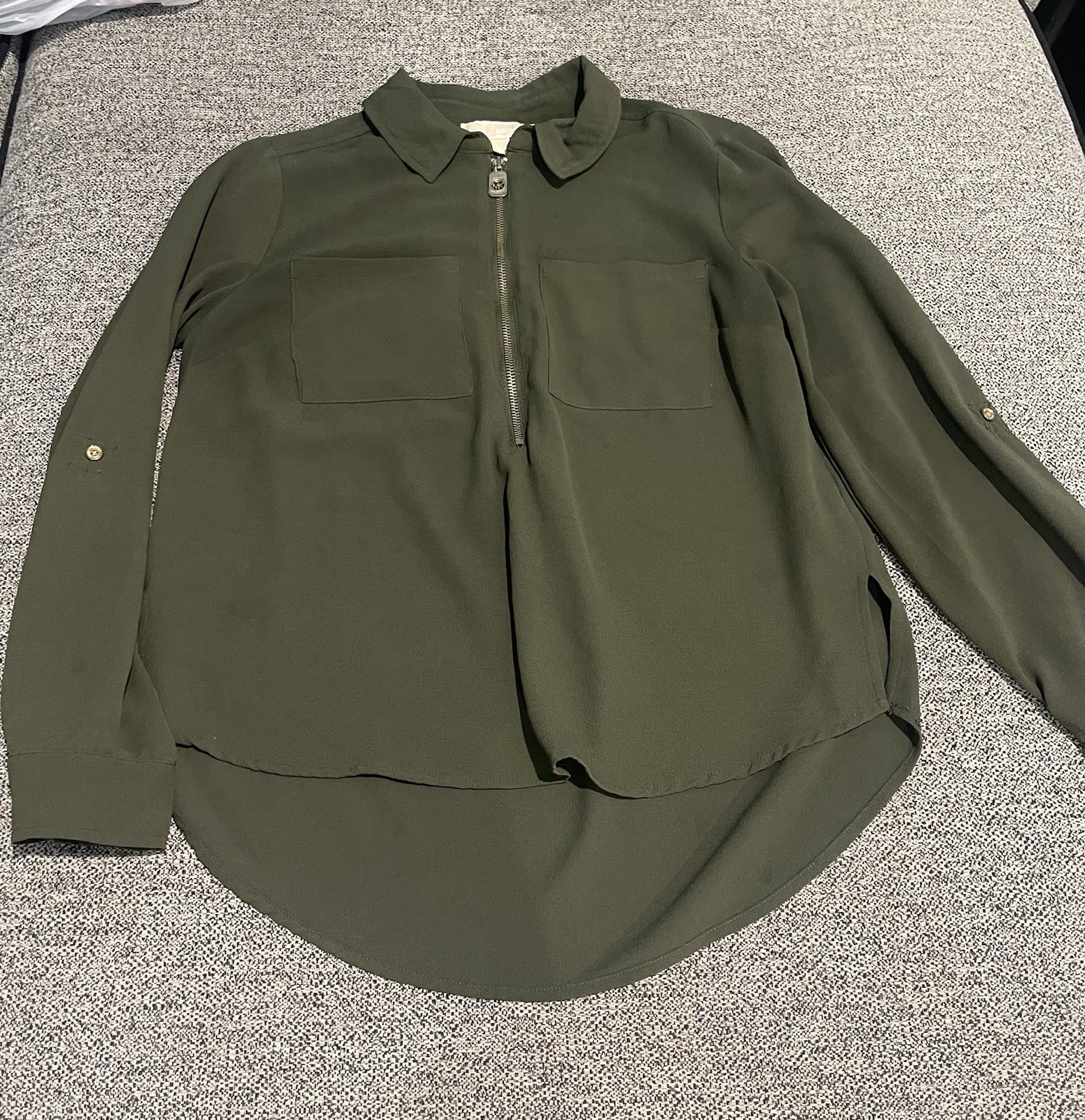 Michael Kors Green Zip Up Blouse Roll Tab Sleeves Size M Medium Long Sleeves