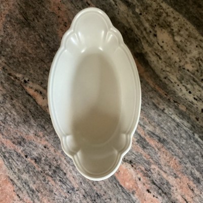 Pfaltzgraff Heirloom Pattern 11.75'' Oval Dish Plate HTF Excellent Condition USA