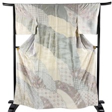 Japanese Silk Houmongi Kimono M 166cm Grayish green Floral arabesque Masterpiece