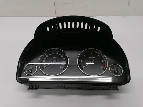 BMW 5er F11 520d  Kombiinstrument Tachometer Tacho  9280483   (00)