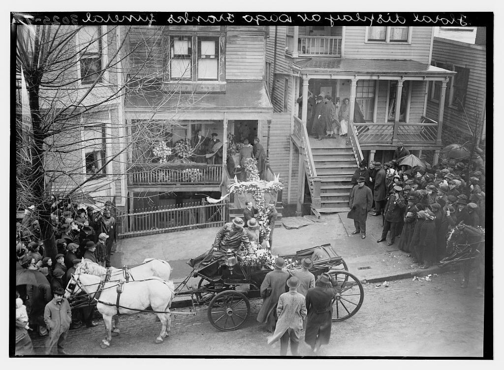 Set of 18 Photos of New York City Early 1900s thru 1920s