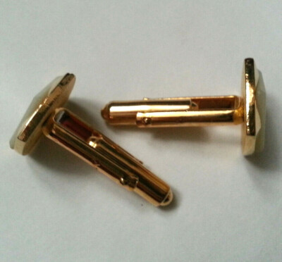 Boutons de manchette boutons en cuir doré Tiffany, 1979 - En vente sur