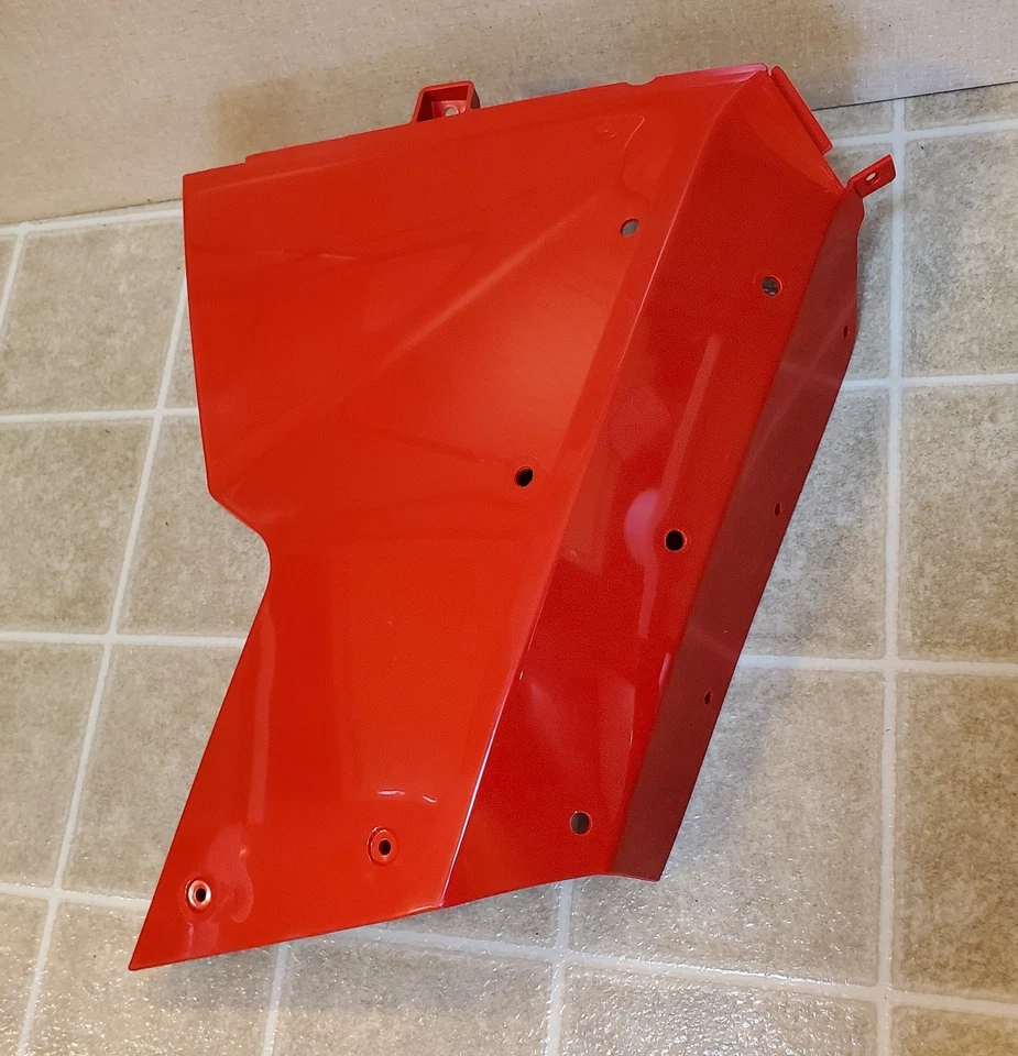 CUBIERTA DELANTERA DERECHA CAN AM 705004997 COMMANDER 1000 800R 2013-14 PANEL GUARDABARROS Foto 3 de 4