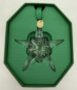 クリスマス、スワロスフキー。衝撃の事実 1991 Swarovski Christmas Ornament | eBay