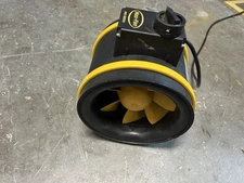 Max-Fan Pro Series 8" Fan 3-Speed EZ Mount 863 CFM