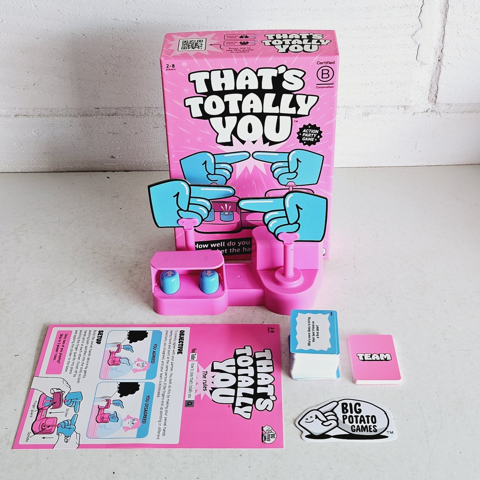 That's Totally You: How Well Do You Know Your Friends? - Party Game - Complete