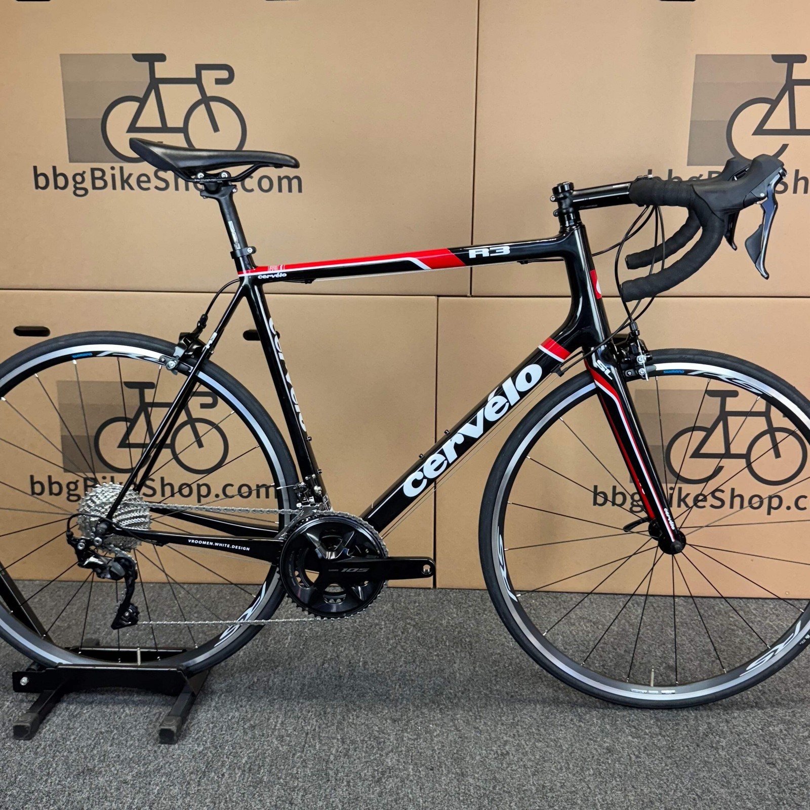Used Cervelo R3, 11-speed Shimano 105, Carbon Fiber Road Bik