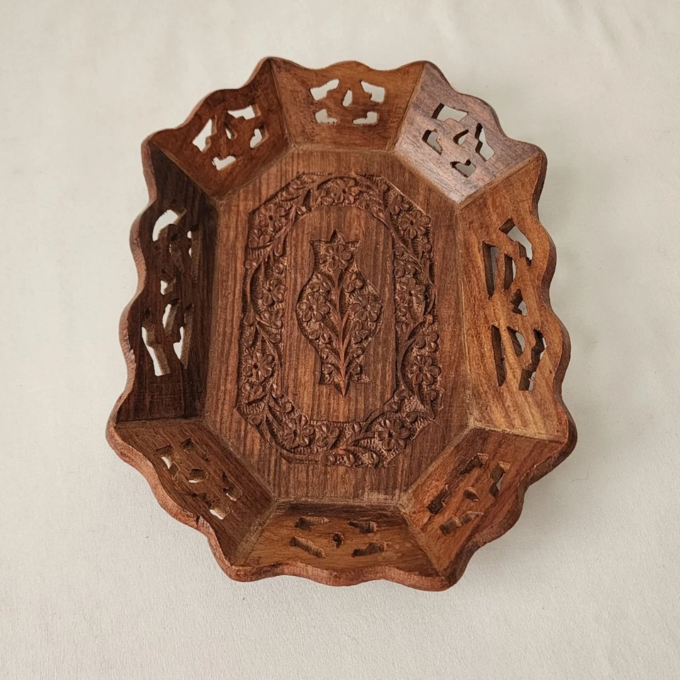 VTG Hand Carved Wood Tray Floral Design Boho Chic Catch All Home Decor Rustic - Image 4 of 4