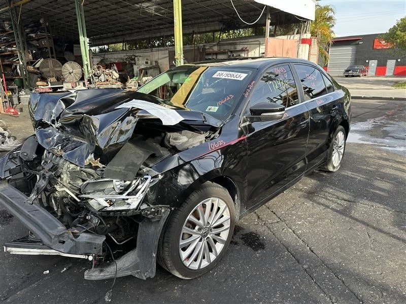 Volante Volkswagen Jetta 917866 2013 Foto 2 de 4