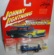 2001 Johnny Lightning "Thunder Wagons" Custom Corvette Nomad - Blue & White