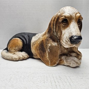 Universal Statuary Basset Hound Dog Statue Vintage 1983 USA Door Stop Garden 13"