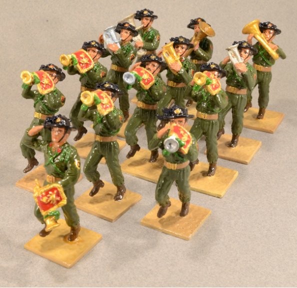 AB-215B Jogging Italian Bersaglieri Fanfare Band, 1940 - Alymer Glossy Miniature