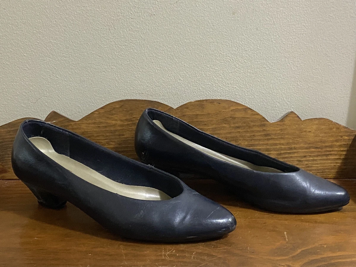 Black pumps size clearance 9