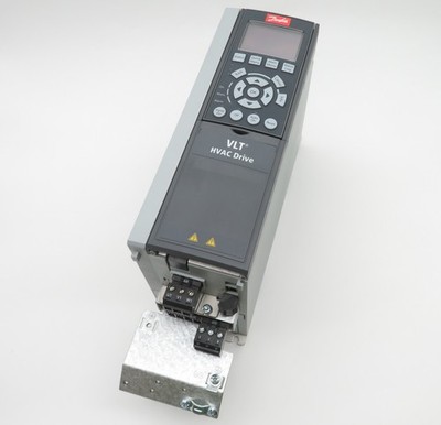Frequenzumrichter Danfoss HVAC FC-102P3K0T4E20 Frequency Converter 3kW 4HP 7,2A