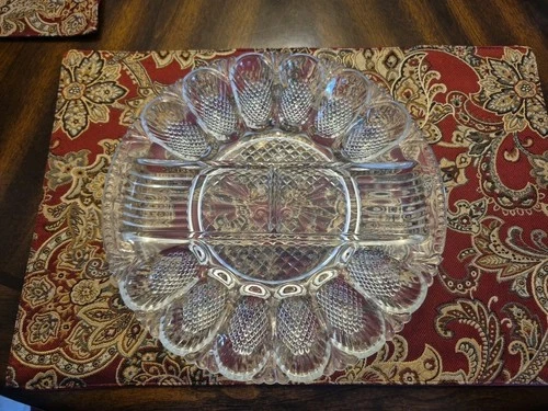 L.E. Smith Heritage Clear Glass Deviled Egg Plate Depression Divided Tray Easter