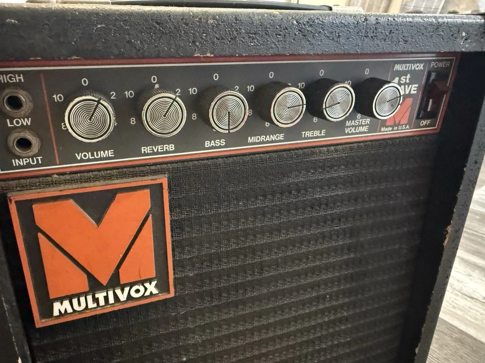 Multivox 1st Ave 1x8 Guitar Amp Vintage 1980s USA Solid State Reverb Distortion - Image 4 of 4