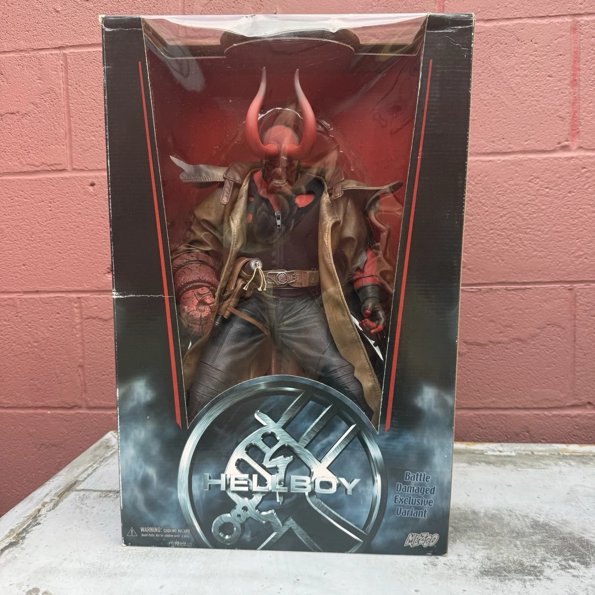 Las mejores ofertas en Figuras de acción Mezco Hellboy | eBay