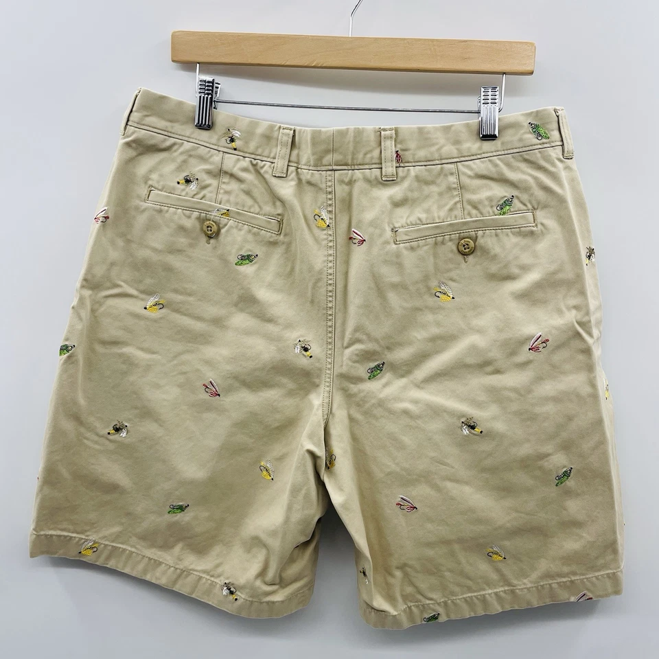LL Bean Mens 36W Embroidered Fly Fishing Lure Cotton Flat Front Khaki Shorts - Image 3 of 4