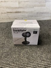 NEW SEALED Christmas Mini Snowflake Projector Light For Indoor/Outdoor Use