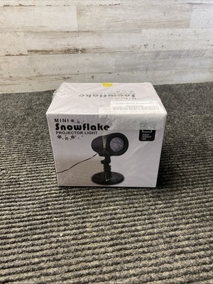 NEW SEALED Christmas Mini Snowflake Projector Light For Indoor/Outdoor Use