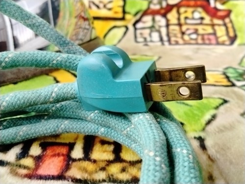VINTAGE 1970s SUNBEAM Ironmaster Steam Iron Model SD 36A - TESTED WORKS NICE! - Picture 20 of 21