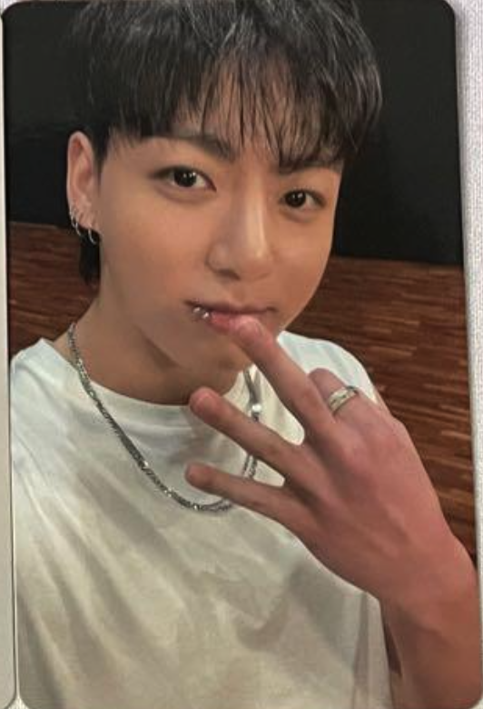 BTS JUNGKOOK GOLDEN Japan FC JPFC / Univrsal music Lucky BTS JUNGKOOK GOLDEN Japan FC JPFC / Univrsal music Lucky