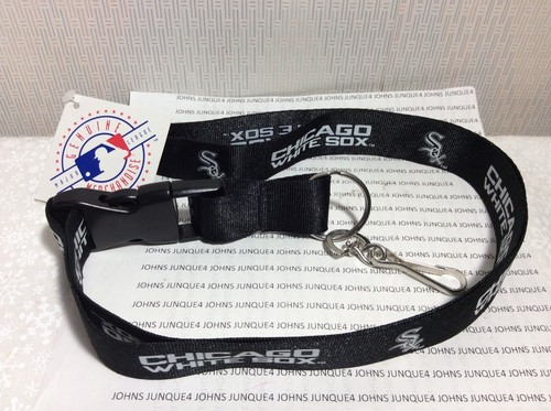 CORDÓN CHICAGO WHITE SOX Nuevo con etiqueta Negro/Blanco MLB Paño con Soporte de Metal - Imagen 1 de 2