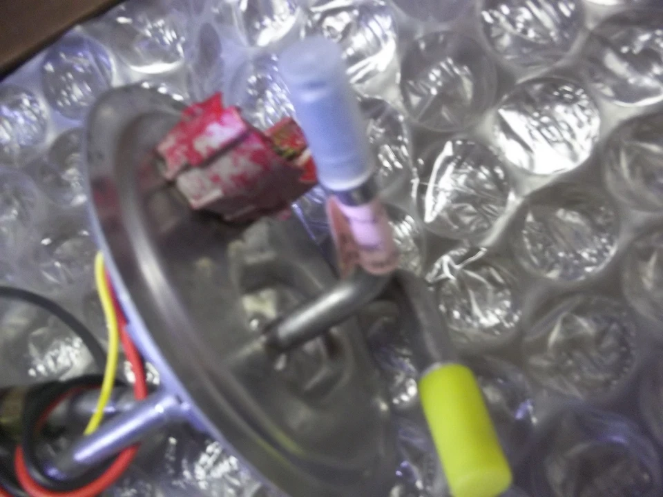 Ford F250 F350 1987 1988 1989 4,9 5,0 L bomba de combustible nuevo de lote Foto 2 de 3