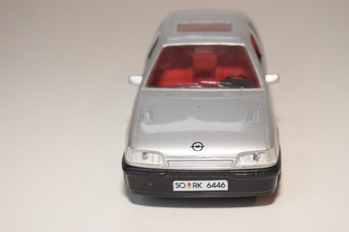 A55 1:25 GUILOY OPEL KADETT GSI METALLIC GREY EXCELLENT CONDITION - Picture 3 of 7