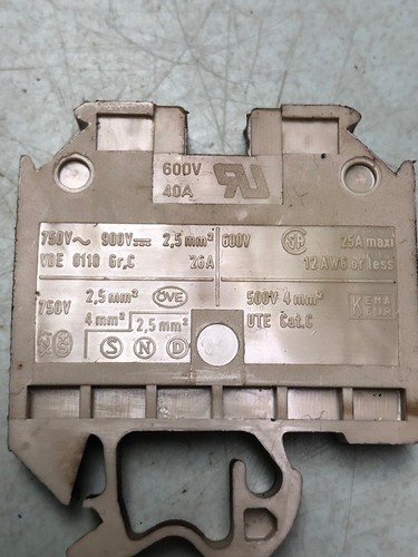 101 Legrand Viking 370 Heavy Duty Rail Mounted Terminal Blocks Free Shipping - Picture 3 of 10